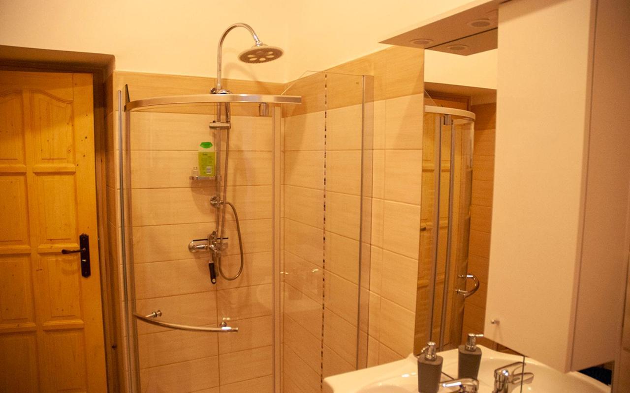 Western Apartman Budapest Eksteriør billede